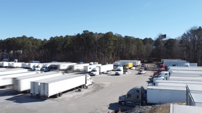 advantages of commercial truck parking in atlanta