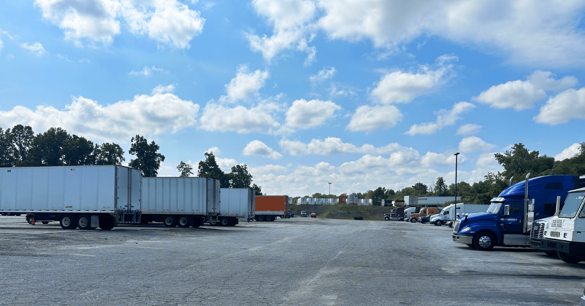 parking lot for trucks in atlanta