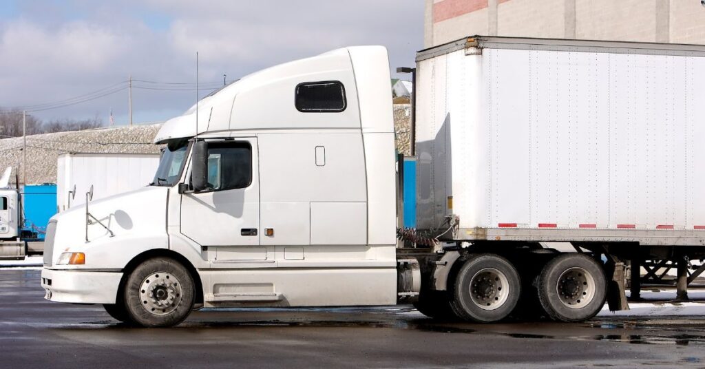 trailer truck parking in atlanta